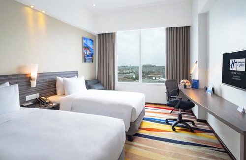 Surabaya Hotel | Holiday Inn Express Surabaya CenterPoint by IHG