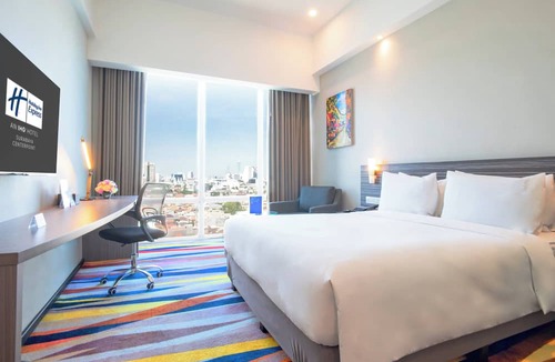 Surabaya Hotel | Holiday Inn Express Surabaya CenterPoint by IHG