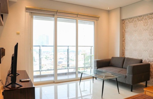 Kebon Jeruk Apartment | Nice 2Br Apartment At Maqna Residence