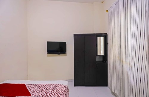 Lubuk Baja Hotel | Hotel O Hasan House Syariah 2NearVihara Budhi Bhakti