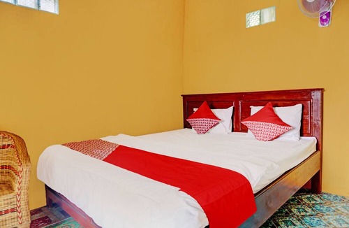 South Ogan Komering Ulu Hotel | OYO 92386 Cottage Melati Homestay