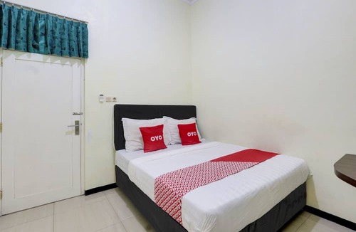 Kudus Hotel | Capital O 90709 Djati Guest House