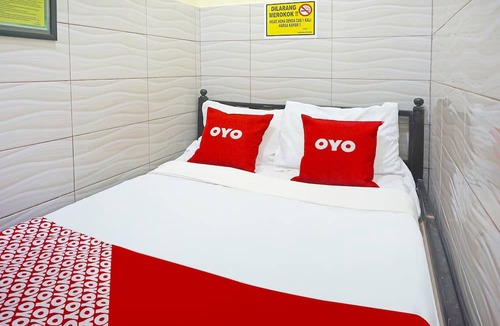 Lumajang Hotel | Hotel O Putih Mulia Homestay Syariah