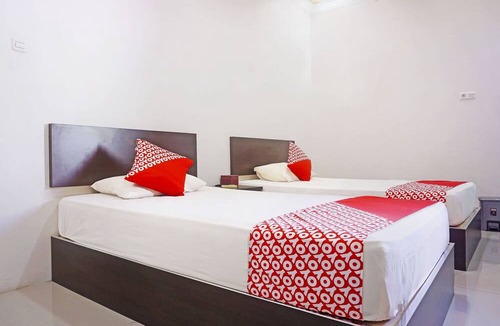 Jeneponto Hotel | Hotel O Dalle 5151 Jeneponto Near Patung kuda, Jeneponto