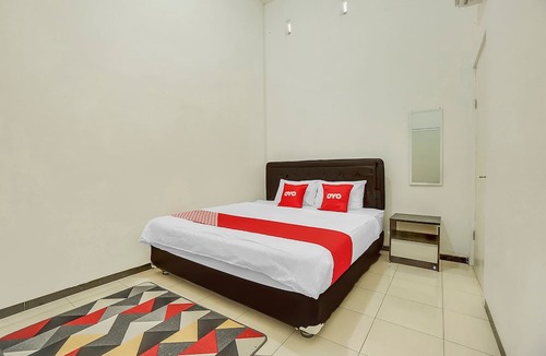 Asrikaton Hotel | Hotel O Happy Homestay Syariah