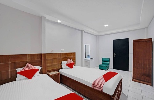 Lhokseumawe Hotel | Hotel O Wisma Kuta Karang Baru
