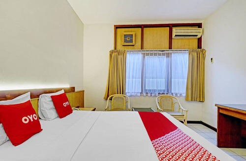 Malabar Hotel | Collection O Riau Near Trans Studio Bandung Formerly Asteria Hotel