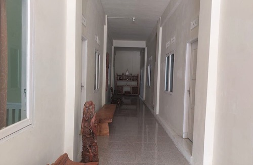 Tomohon Hotel | Hotel O Onong's Homestay Near Dodikjur Rindam XIII/Merdeka