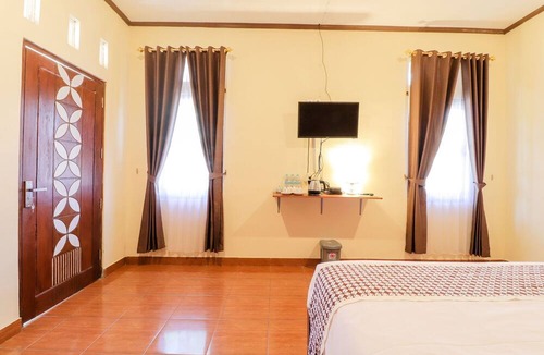 Borobudur Hotel | Hotel Ndalem Ayem