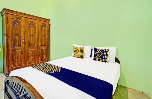 Lamongan Hotel | OYO 91868 Nusa Indah Guest House Syariah