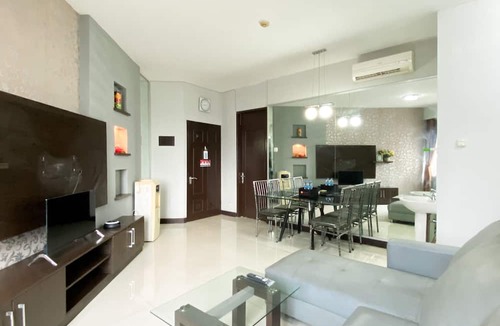 Cikarang Apartment | Homey 2Br Apartment Crown Court Executive Condominium