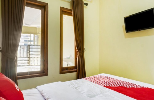 Malang Hotel | OYO 3825 Lavender Syariah Sawojajar