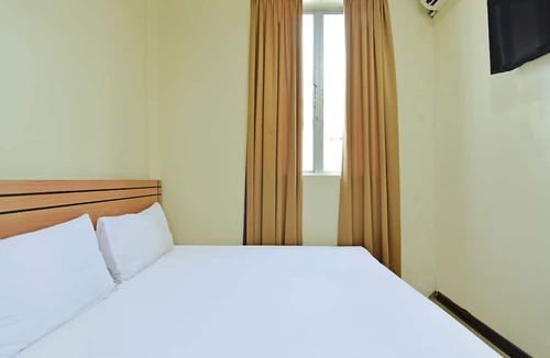 Tangerang Hotel | EXPRESS O 92061 Omah Oewie Syariah