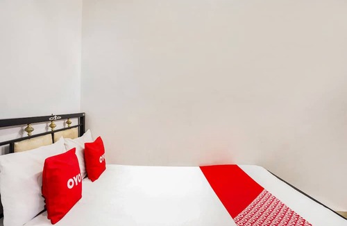 Pasuruan Hotel | OYO 91827 Tutus Homestay Syariah