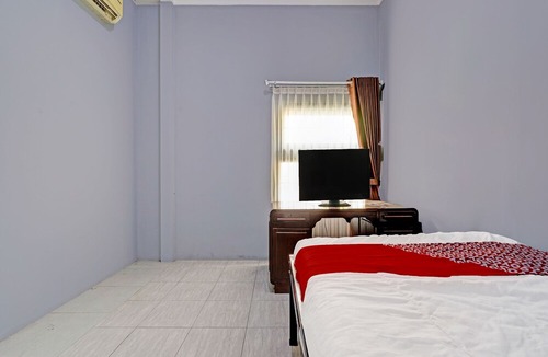 Soreang Hotel | OYO 91592 Aaliya Guest House Syariah