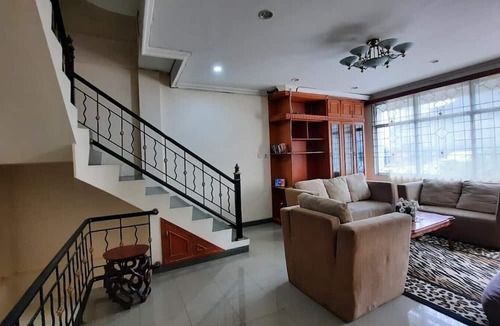 Padang House | GO HARD OR GO HOME SURF LODGE