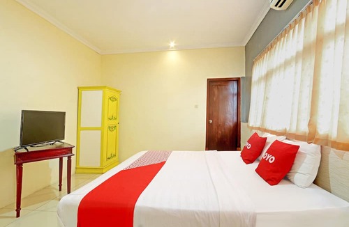 Pakem Hotel | OYO 90878 Pakem Sari Hotel & Convetion