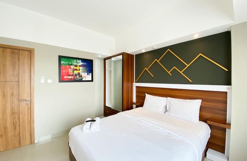 Duren Sawit Apartment | Comfort 1BR at LRT City Jatibening Apartment