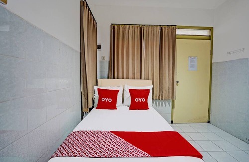 Pamekasan Hotel | OYO 92124 Raya Permai Homestay Syariah