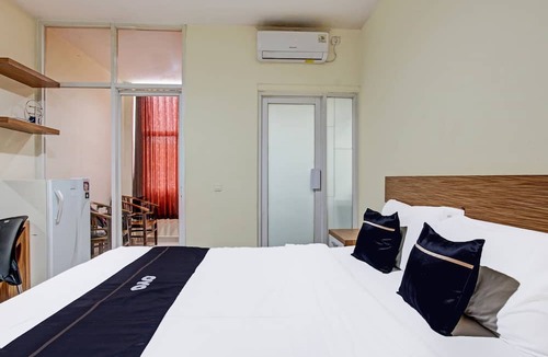 Depok Hotel | Collection O 90253 DHelomi