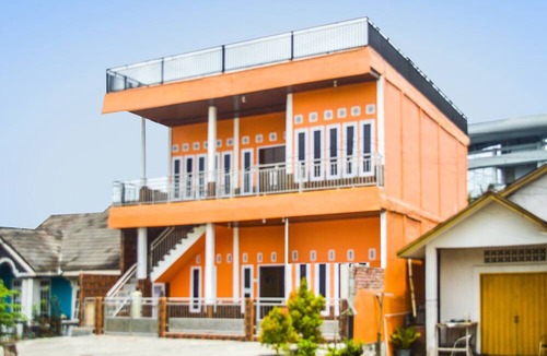Balikpapan Hotel | SPOT ON 91463 Obby Guest House
