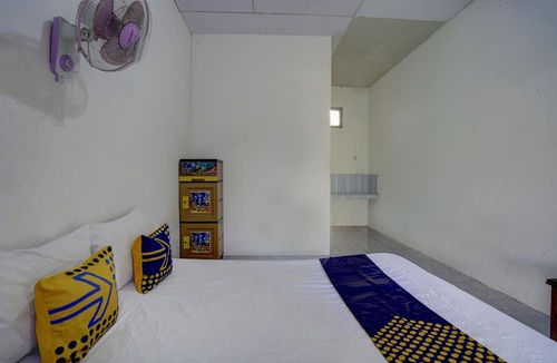 Rogojampi Hotel | Hotel O Griya Sandi Syariah Rogojampi