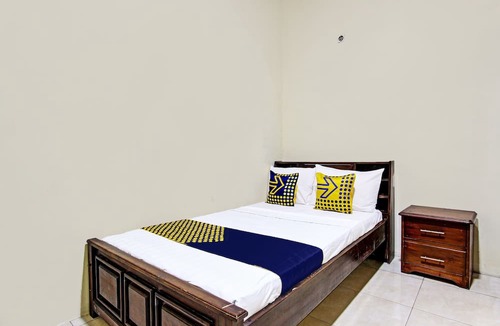 Pemalang Hotel | SPOT ON 92424 Wulan Homestay Syariah