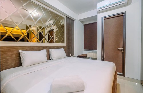 Bekasi Apartment | Warm And Minimalist Studio Room Transpark Cibubur Apartment