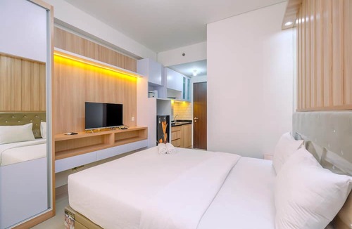 Bekasi Apartment | Cozy Living And Homey Studio Transpark Cibubur Apartment