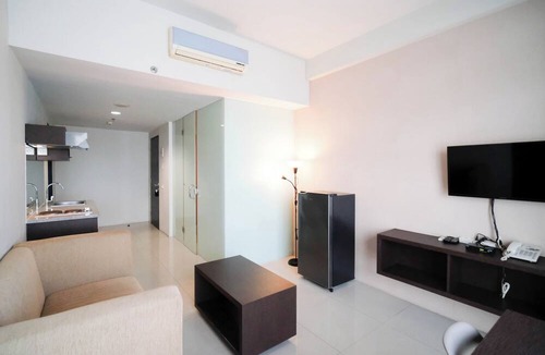 Siwalankerto Apartment | Cozy Stay 2Br At The Square Surabaya Apartment