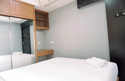 Kebon Jeruk Apartment | Simply And Comfort Stay 2Br At Belmont Residence Puri Apartment