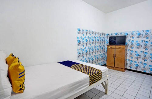 Wonokromo House | SPOT ON 92652 Meir E-homestay 2 Syariah