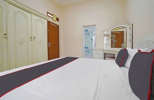 Cibiru Hotel | Collection O 92634 Villa Ds