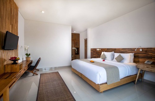 Lodtunduh Hotel | Villa Kayu Lama