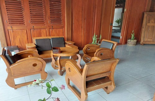 Mangunan Hotel | DikaJaya Guesthouse Syariah