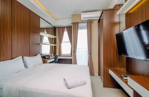 Depok Apartment | Comfortable And Modern Studio Transpark Cibubur Apartment