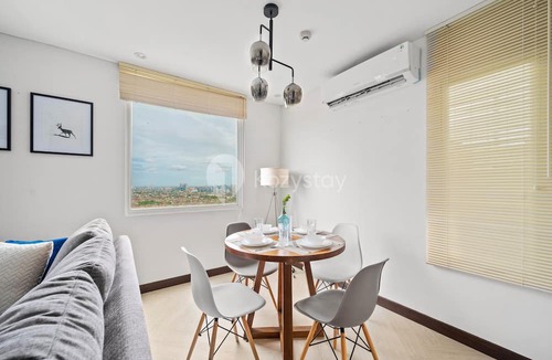 Kebon Jeruk Apartment | ENVIE by Kozystay
