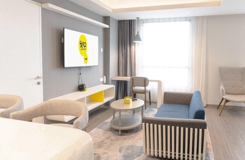 Jambi Hotel | YELLO Hotel Jambi