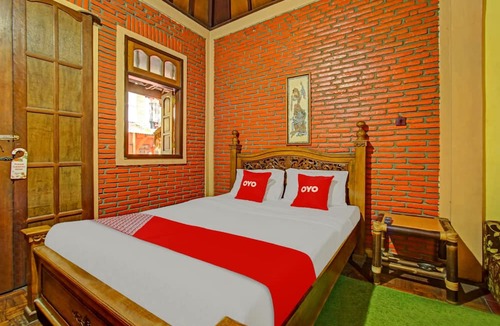 Sidomulyo Hotel | OYO 90031 Villa Papada