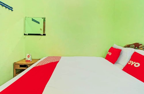 Sidomulyo Hotel | OYO 90031 Villa Papada