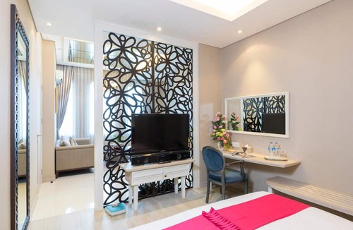 Cideng Hotel | Royal City Hotel