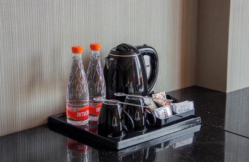 Gambir Hotel | REDTOP Hotel & Convention Center