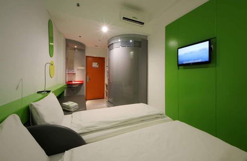 Jakarta Hotel | POP! Hotel Tebet Jakarta