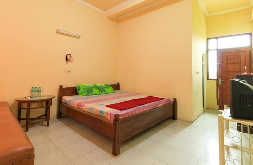 Sedati House | Penginapan Pondok Rizqi Syariah by Zuzu