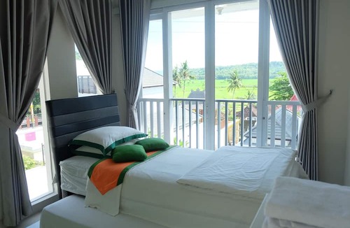 Bangunjiwo Villa | Villa Jogja Grand Bale with Private Pool by Simply Homy