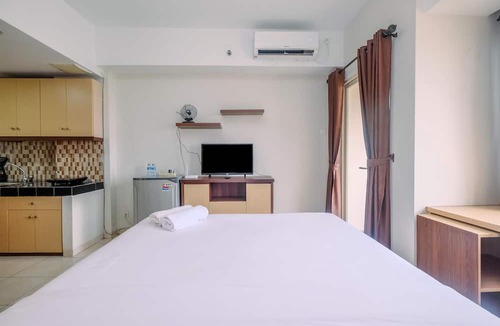 Depok Apartment | Comfort Living Studio at Margonda Residence 5 Apartment