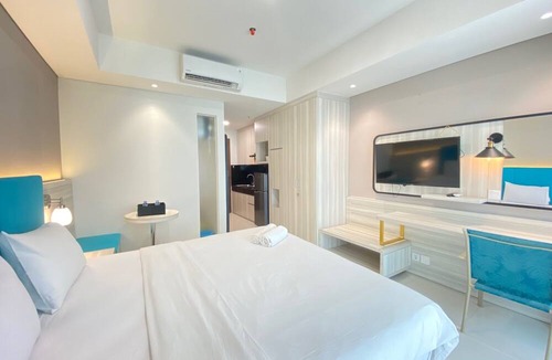 Malabar Apartment | Modern and Spacious Studio Room at Green Kosambi Apartment