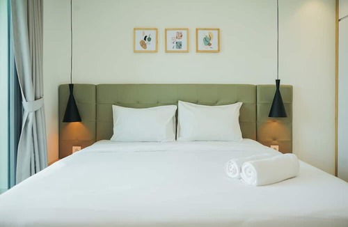 Pondok Aren House | Comfy And Minimalist Studio At Embarcadero Bintaro Apartment