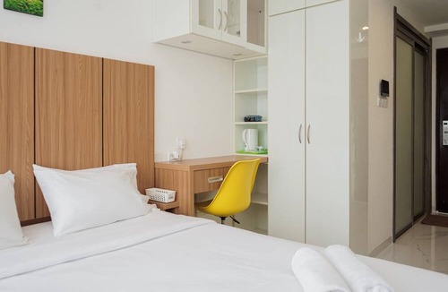 Bumi Serpong Damai Apartment | Well Appointed and Homey Studio at Sky House BSD Apartment