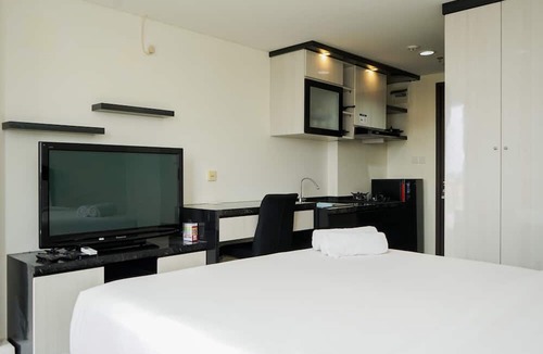 Pondok Aren Apartment | Elegant Studio At Bintaro Icon Apartment Near Bintaro Xchange Mall